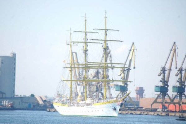 Nava Şcoală Mircea aniversează 75 de ani de serviciu odată cu SCF Black Sea Tall Ships Regatta 2014